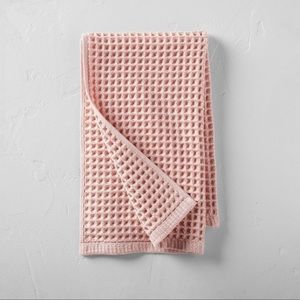 Casaluna Waffle Hand Towel Pink